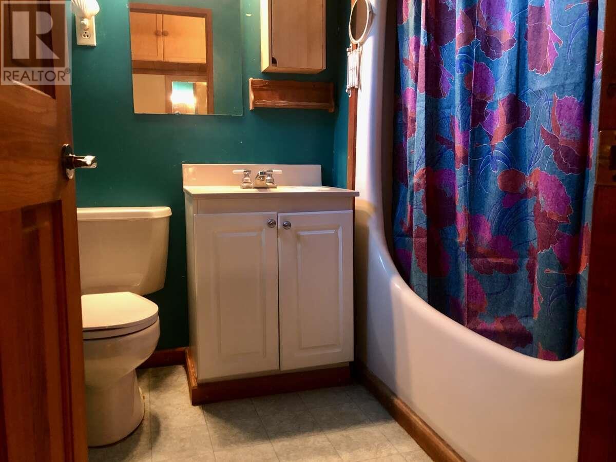 6119 Slocan River Road, Appledale, British Columbia  V0G 2J0 - Photo 19 - 10352161