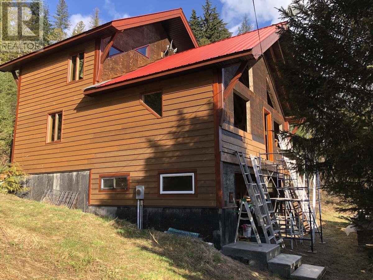 6119 Slocan River Road, Appledale, British Columbia  V0G 2J0 - Photo 23 - 10352161