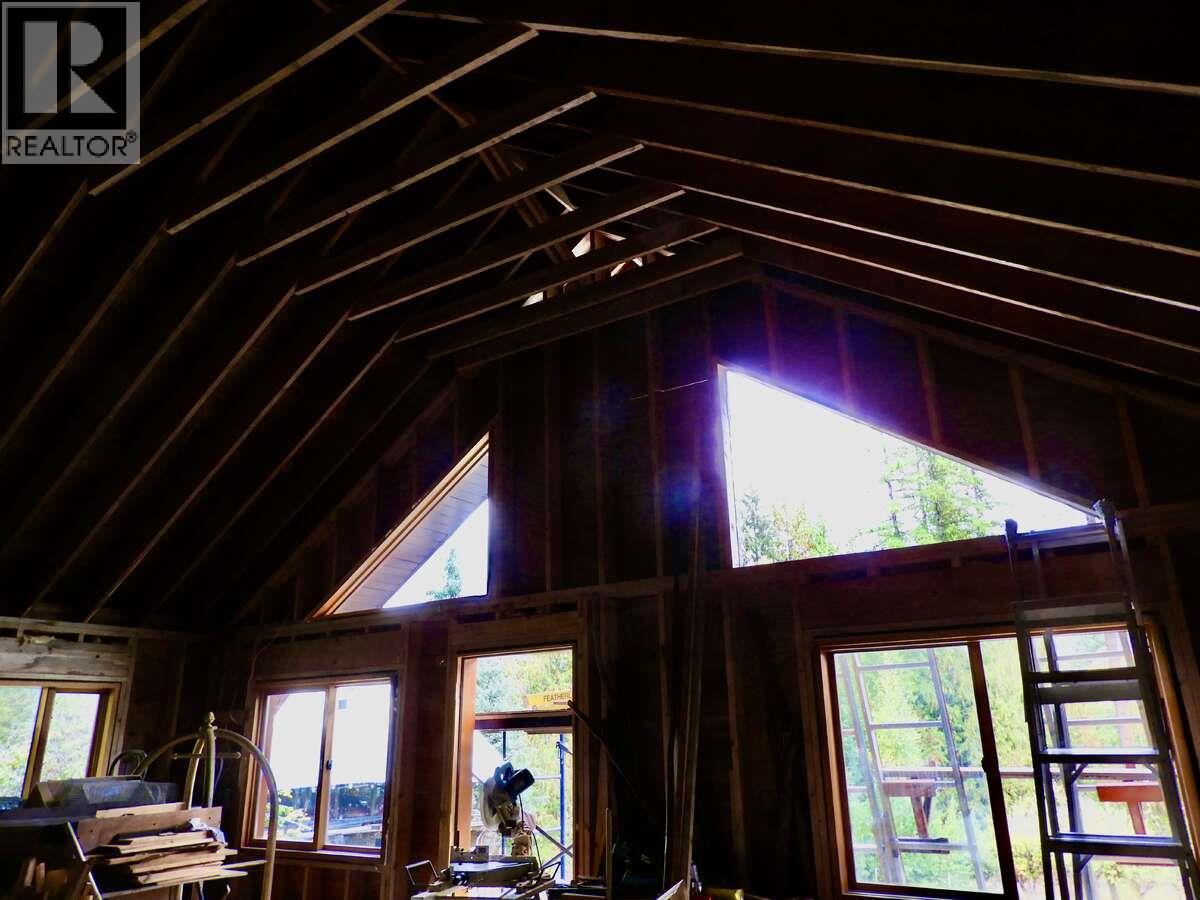 6119 Slocan River Road, Appledale, British Columbia  V0G 2J0 - Photo 38 - 10352161