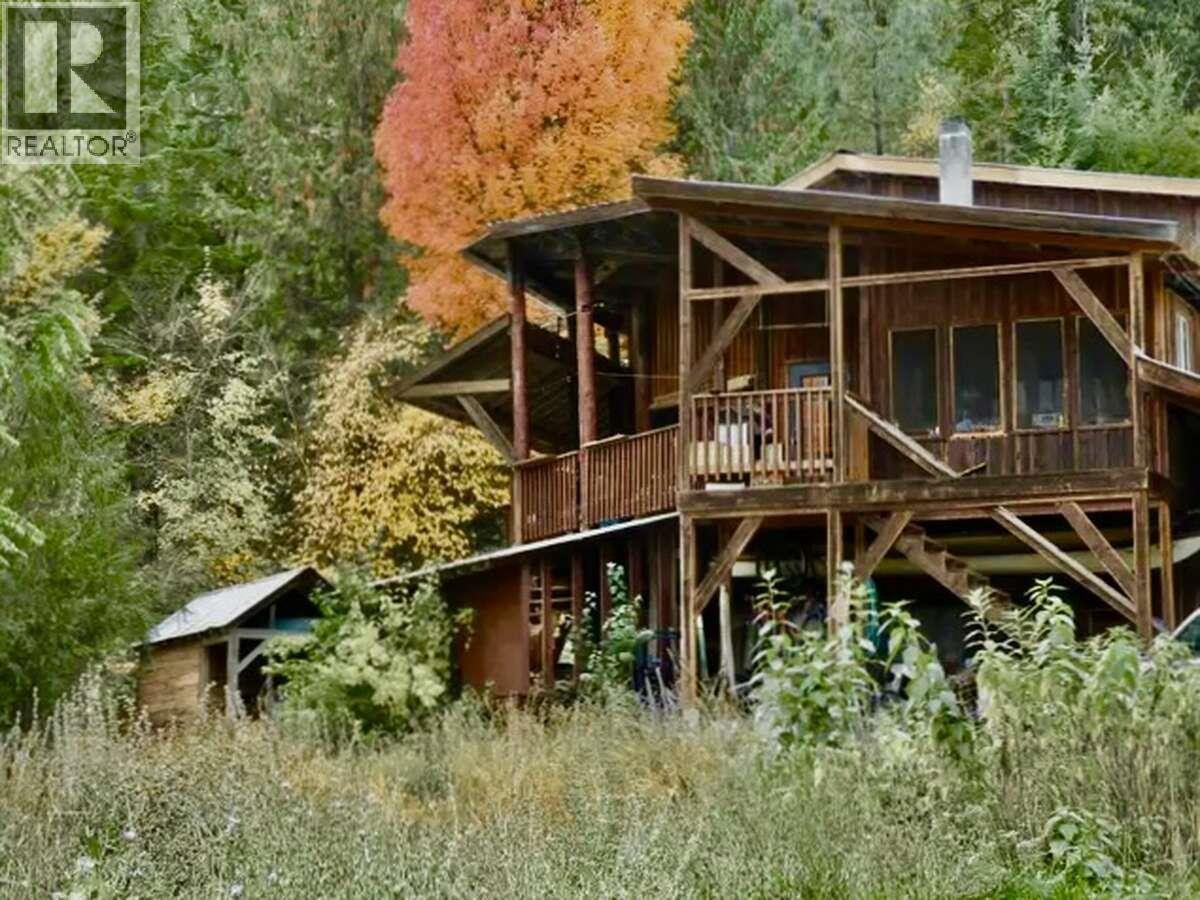 6119 Slocan River Road, Appledale, British Columbia  V0G 2J0 - Photo 45 - 10352161