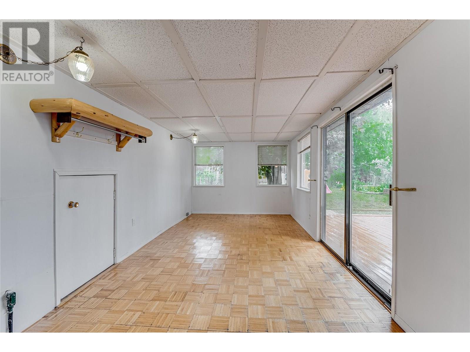 2304 18 Street, Vernon, British Columbia  V1T 3Z8 - Photo 12 - 10352112