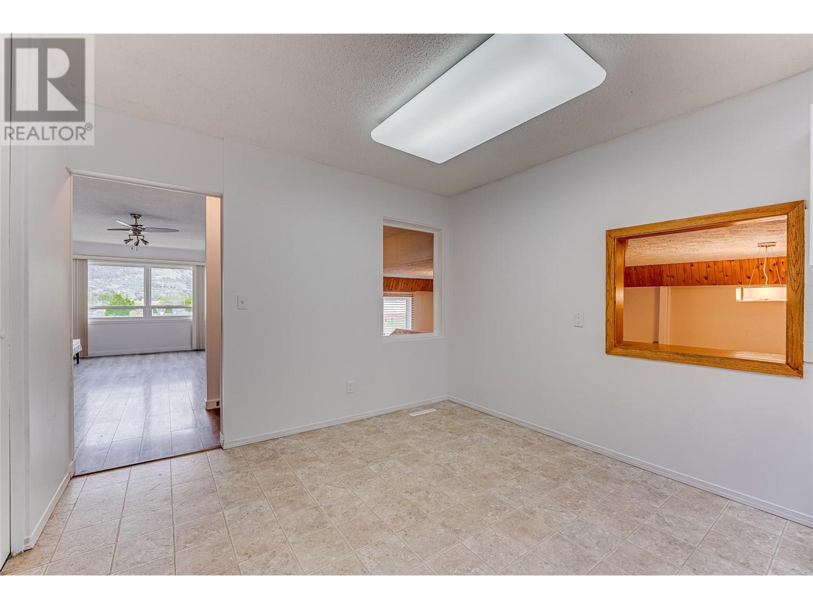 2304 18 Street, Vernon, British Columbia  V1T 3Z8 - Photo 18 - 10352112