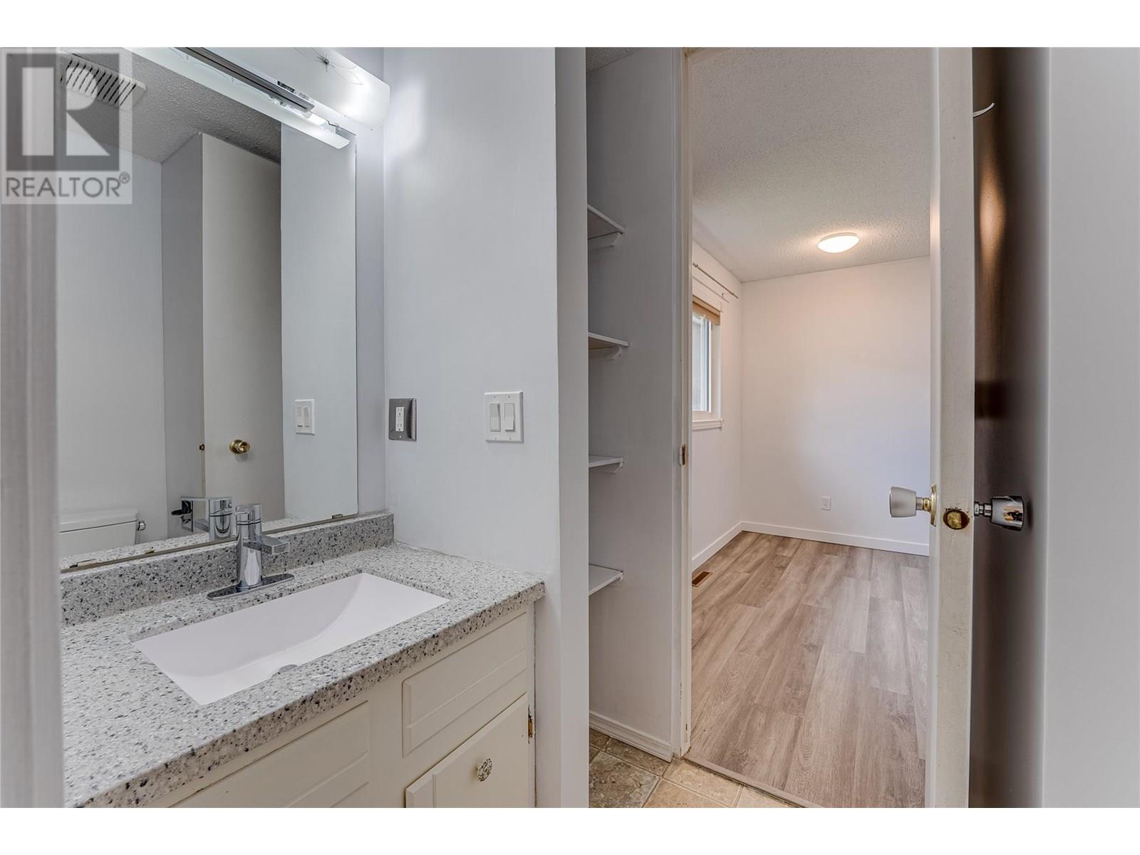 2304 18 Street, Vernon, British Columbia  V1T 3Z8 - Photo 26 - 10352112