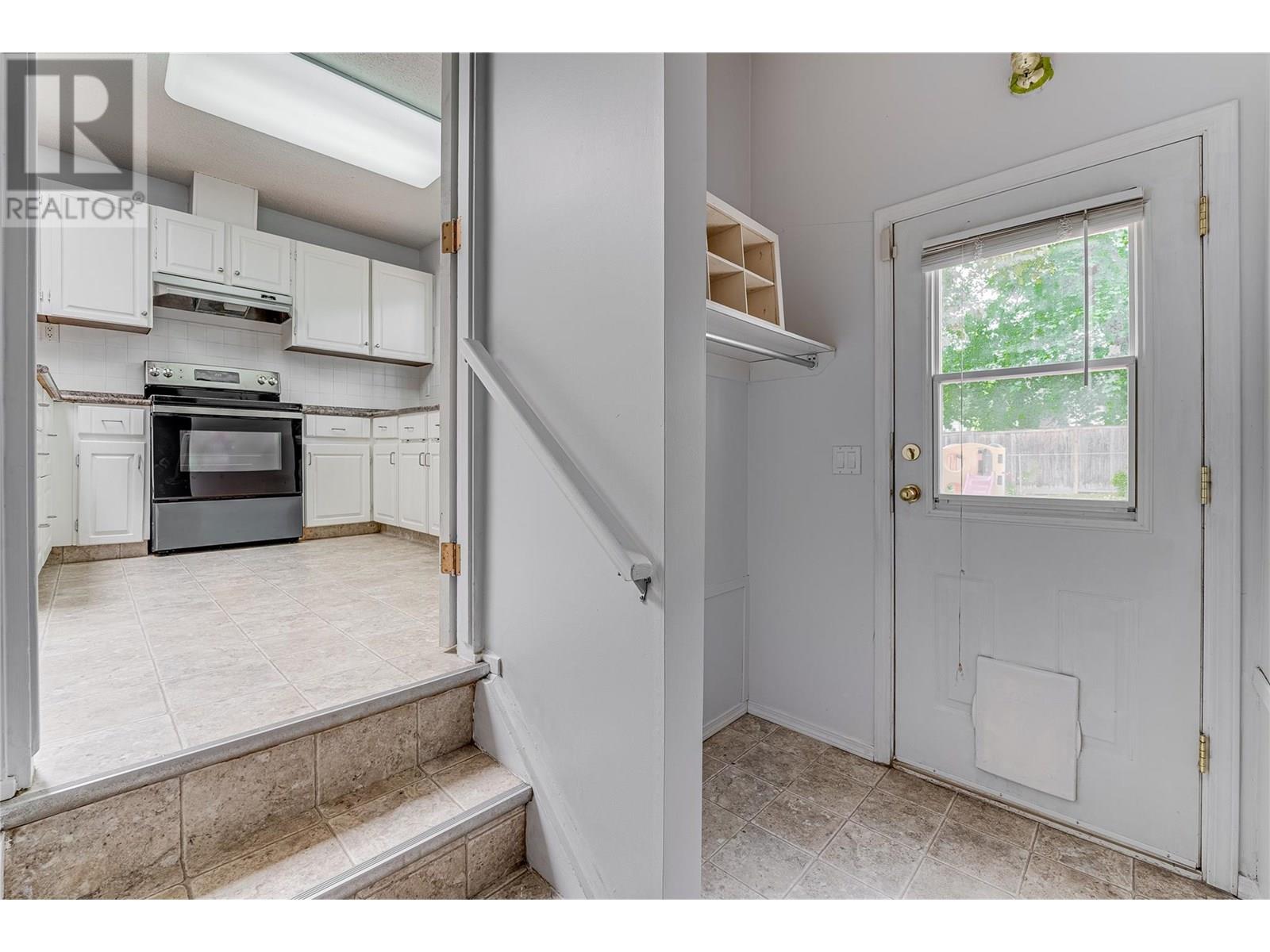 2304 18 Street, Vernon, British Columbia  V1T 3Z8 - Photo 36 - 10352112
