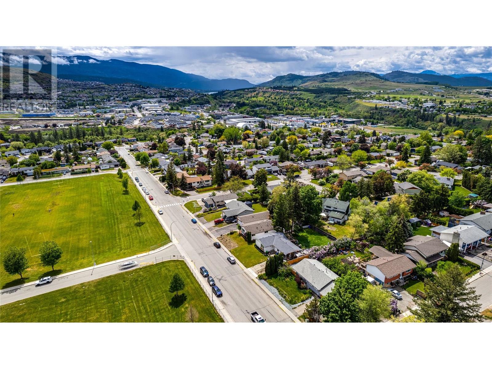 2304 18 Street, Vernon, British Columbia  V1T 3Z8 - Photo 47 - 10352112