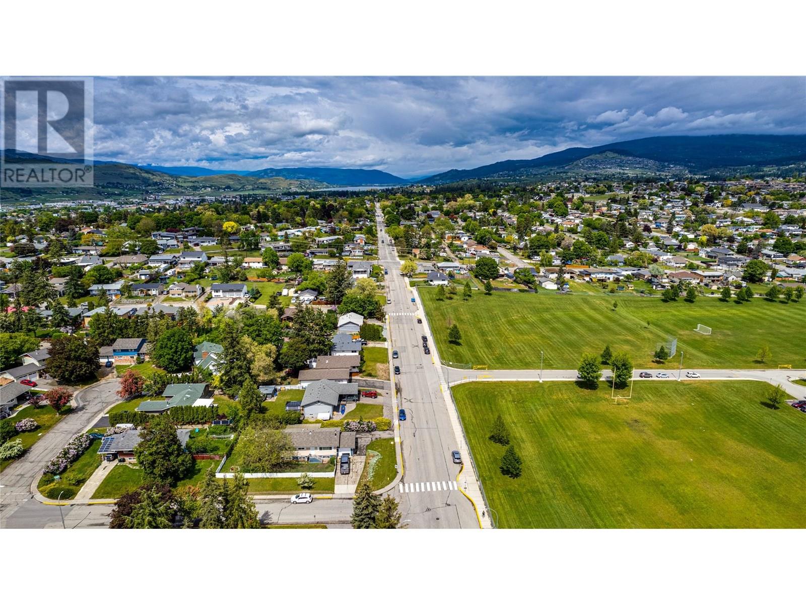 2304 18 Street, Vernon, British Columbia  V1T 3Z8 - Photo 50 - 10352112