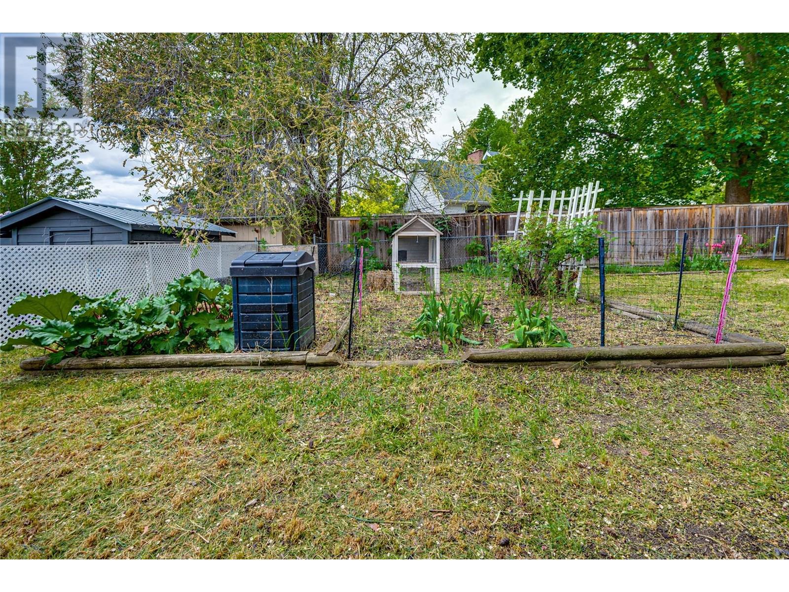 2304 18 Street, Vernon, British Columbia  V1T 3Z8 - Photo 59 - 10352112