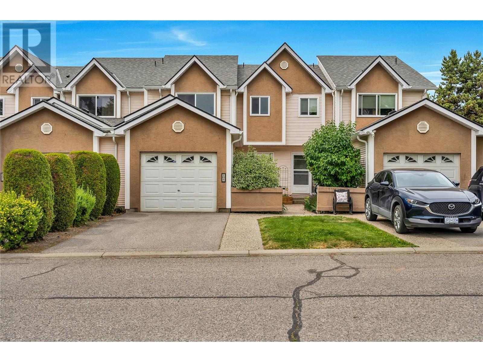 160 Celano Crescent Unit# 104, Kelowna, British Columbia  V1V 1X9 - Photo 2 - 10351947