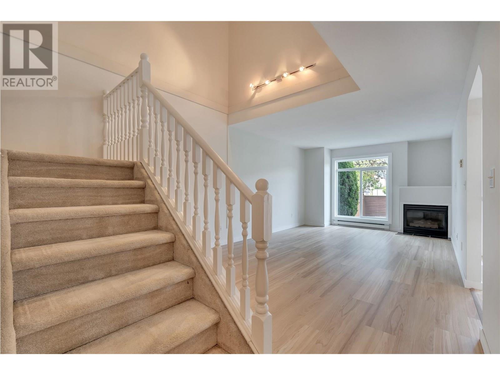 160 Celano Crescent Unit# 104, Kelowna, British Columbia  V1V 1X9 - Photo 8 - 10351947