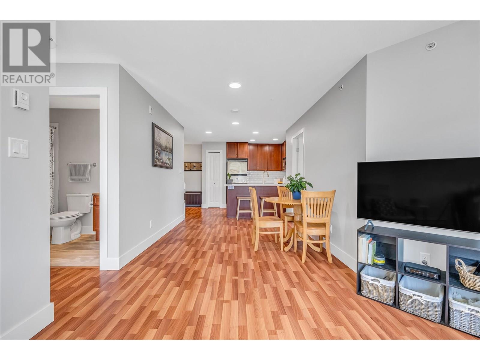 256 Hastings Avenue Unit# 403, Penticton, British Columbia  V2A 2V6 - Photo 16 - 10351936