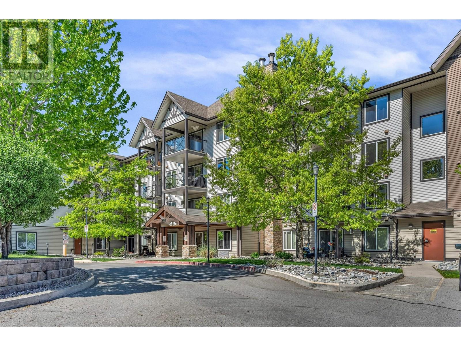 256 Hastings Avenue Unit# 403, Penticton, British Columbia  V2A 2V6 - Photo 3 - 10351936