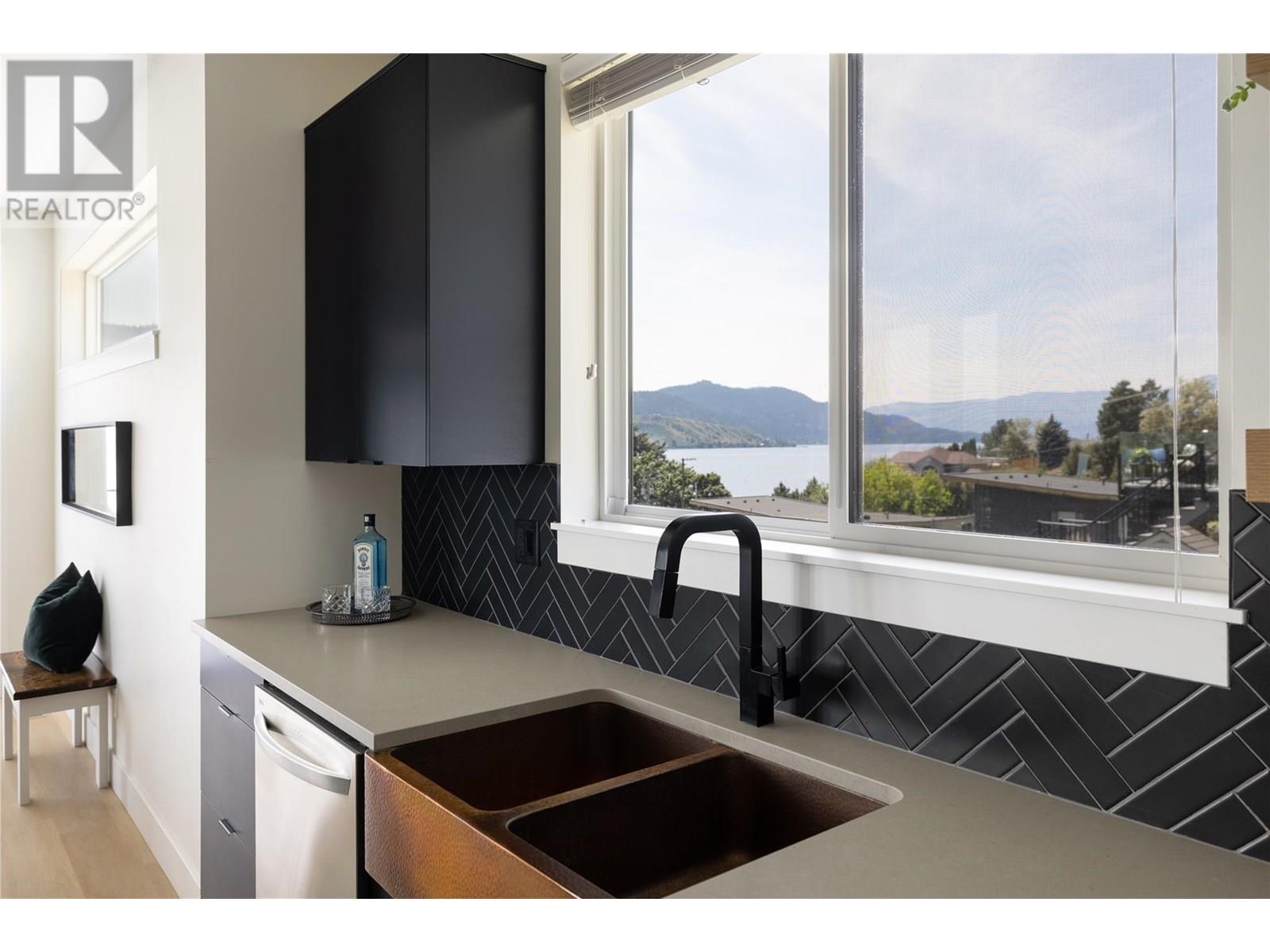 7476 Tronson Road, Vernon, British Columbia  V1H 1C3 - Photo 25 - 10351837