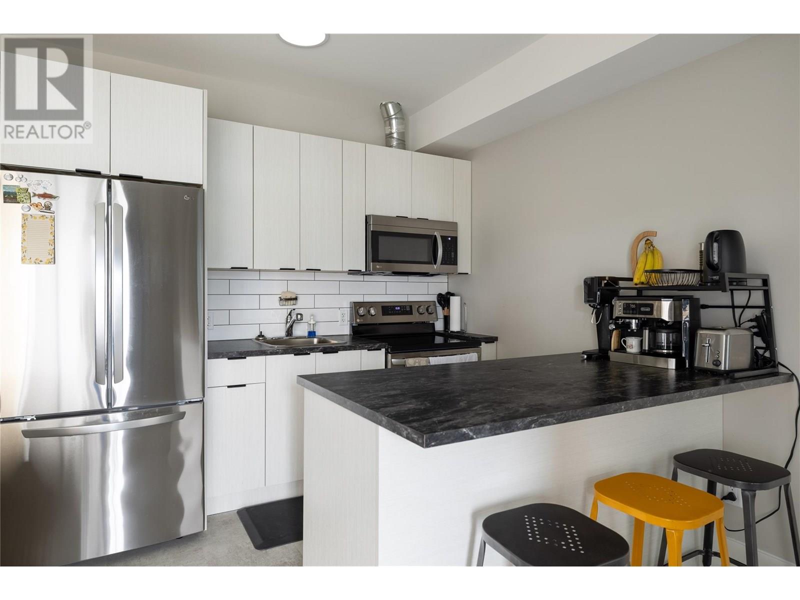 7476 Tronson Road, Vernon, British Columbia  V1H 1C3 - Photo 56 - 10351837
