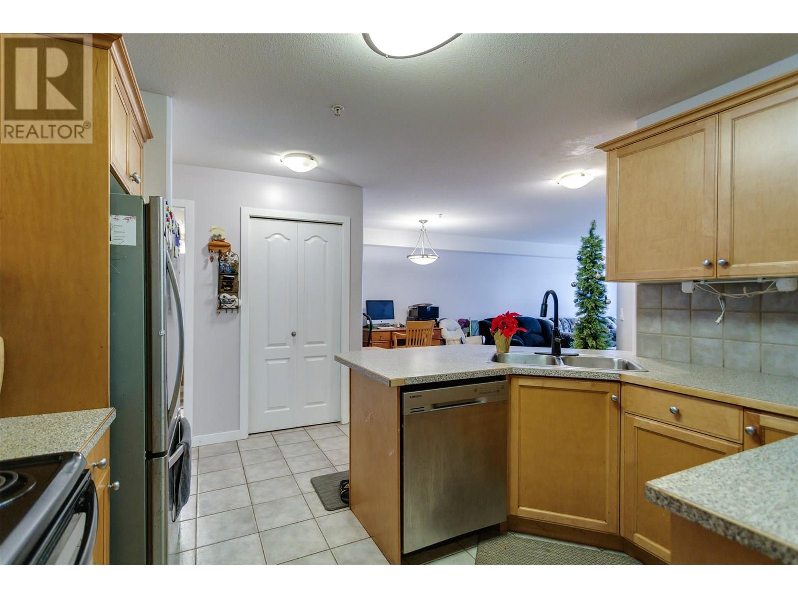260 Franklyn Road Unit# 113, Kelowna, British Columbia  V1K 1K1 - Photo 10 - 10352172