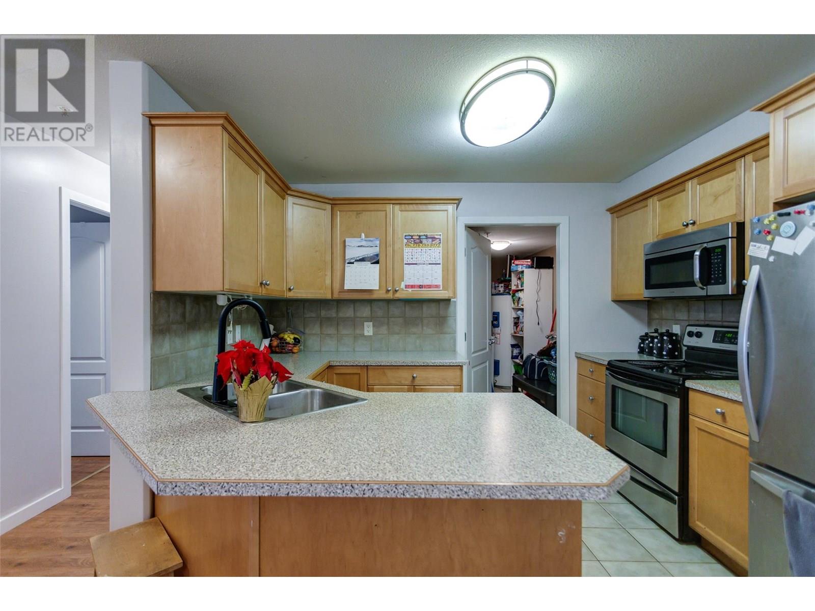 260 Franklyn Road Unit# 113, Kelowna, British Columbia  V1K 1K1 - Photo 8 - 10352172
