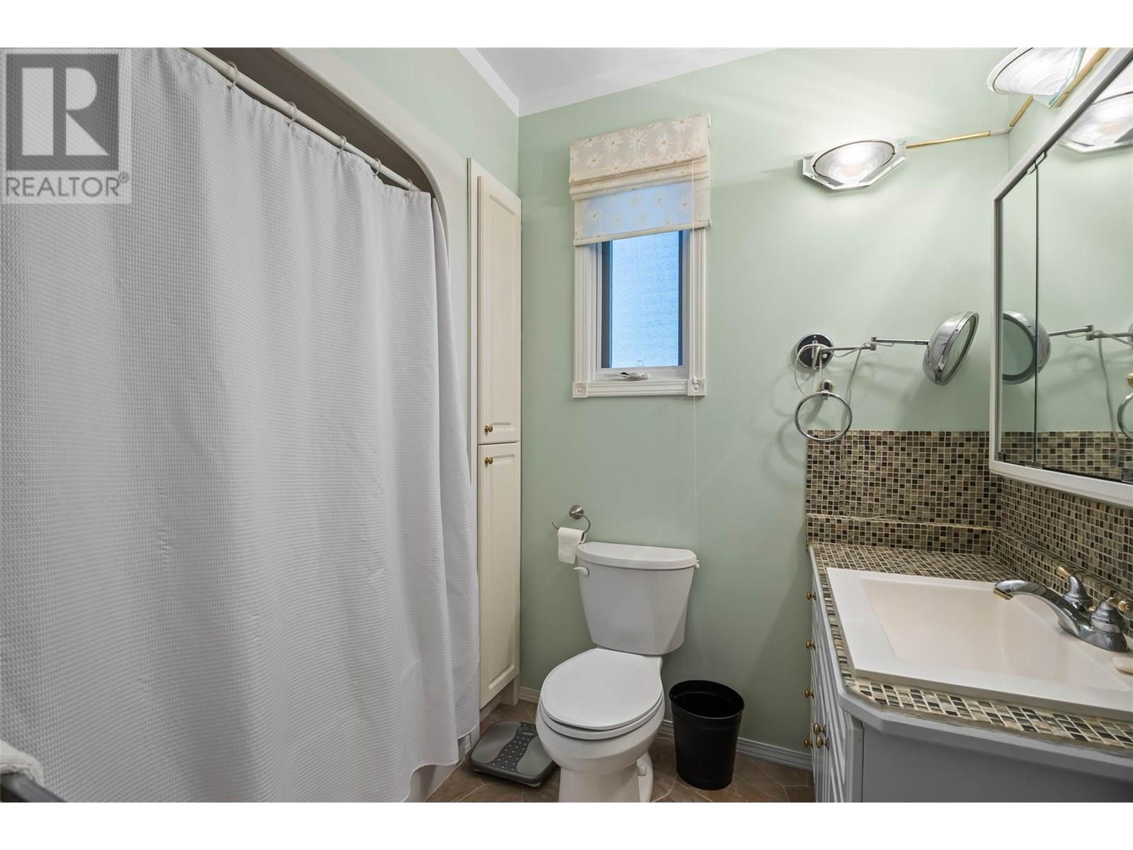 2292 Ojibway Road, Kamloops, British Columbia  V2H 1P1 - Photo 19 - 10352165