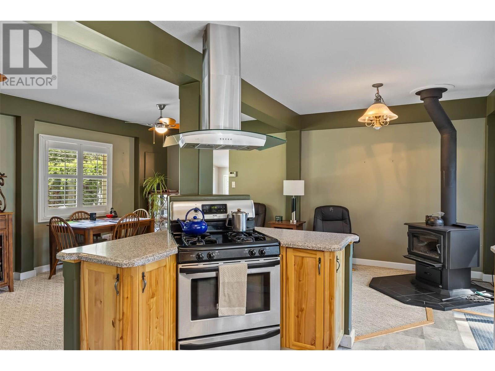 2292 Ojibway Road, Kamloops, British Columbia  V2H 1P1 - Photo 7 - 10352165