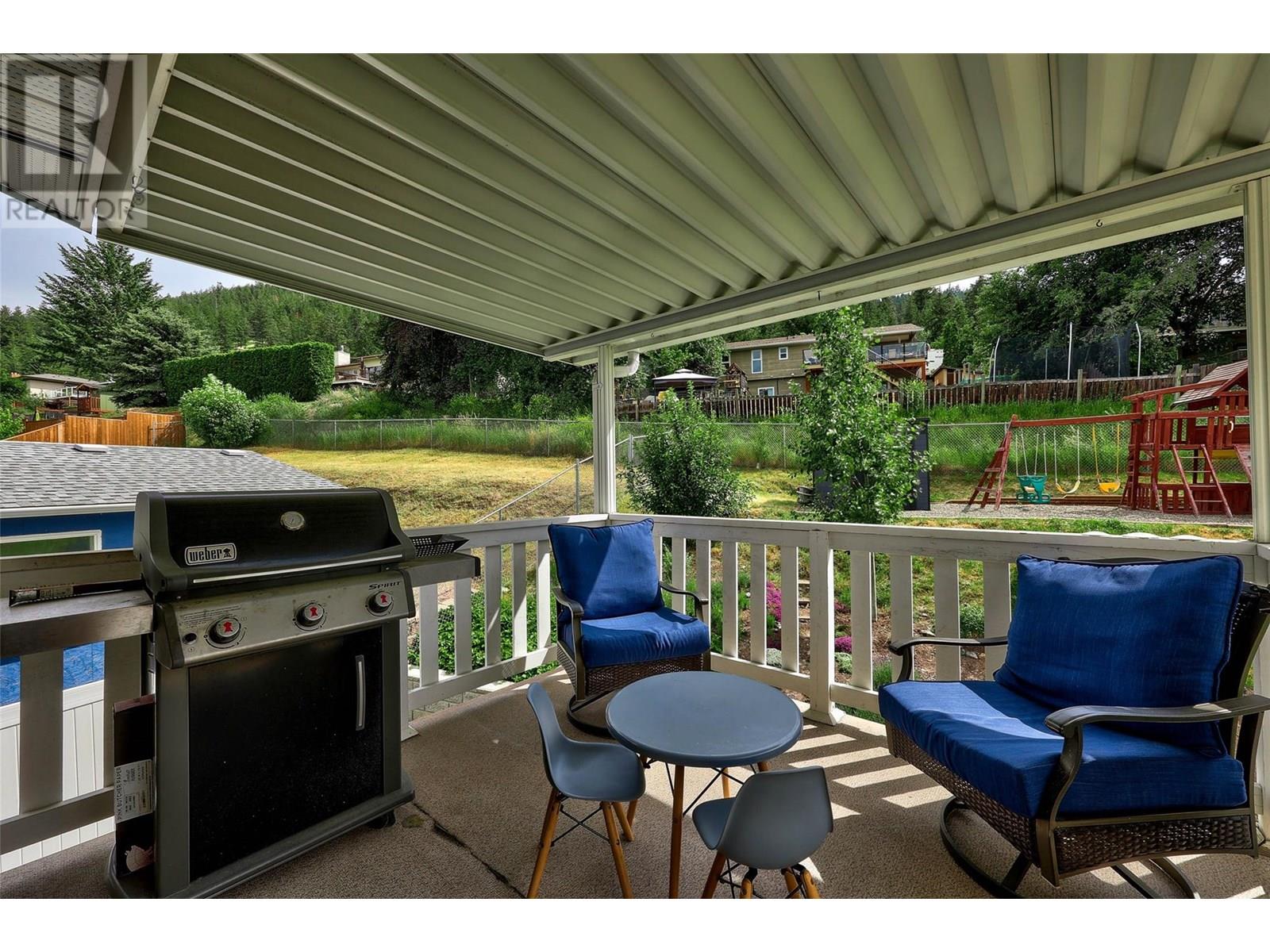 2205 Omineca Drive, Kamloops, British Columbia  V2E 1S8 - Photo 11 - 10352147