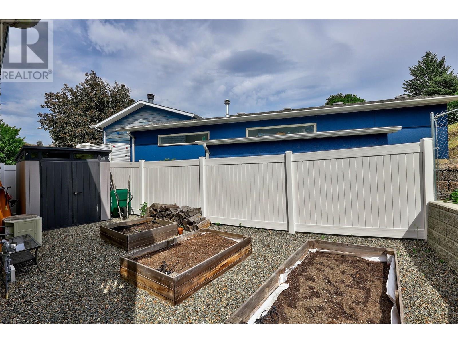 2205 Omineca Drive, Kamloops, British Columbia  V2E 1S8 - Photo 33 - 10352147
