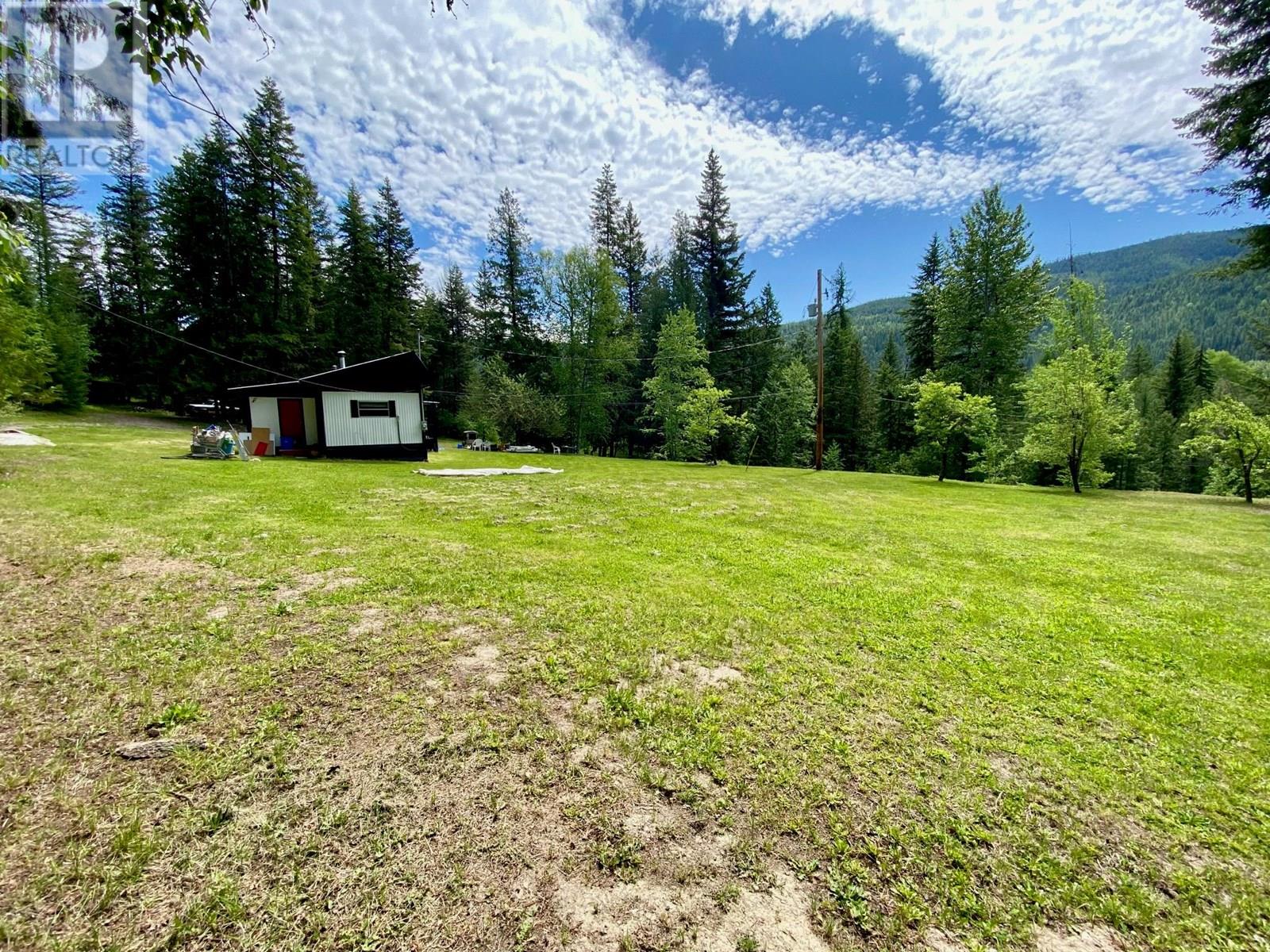 1433 Creighton Valley Road, Lumby, British Columbia  V0E 2G0 - Photo 12 - 10352181