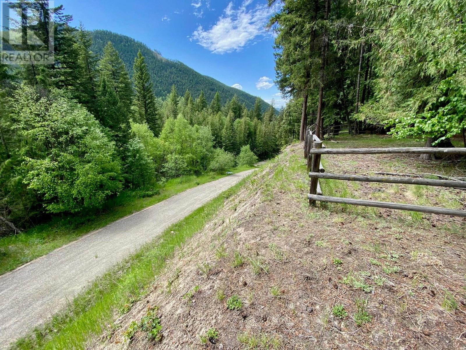 1433 Creighton Valley Road, Lumby, British Columbia  V0E 2G0 - Photo 14 - 10352181