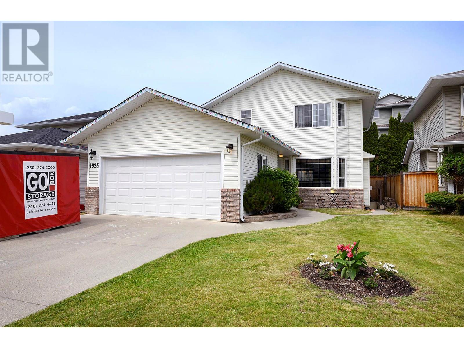 1923 Fir Place, Kamloops, British Columbia  V1S 1X6 - Photo 2 - 10352153