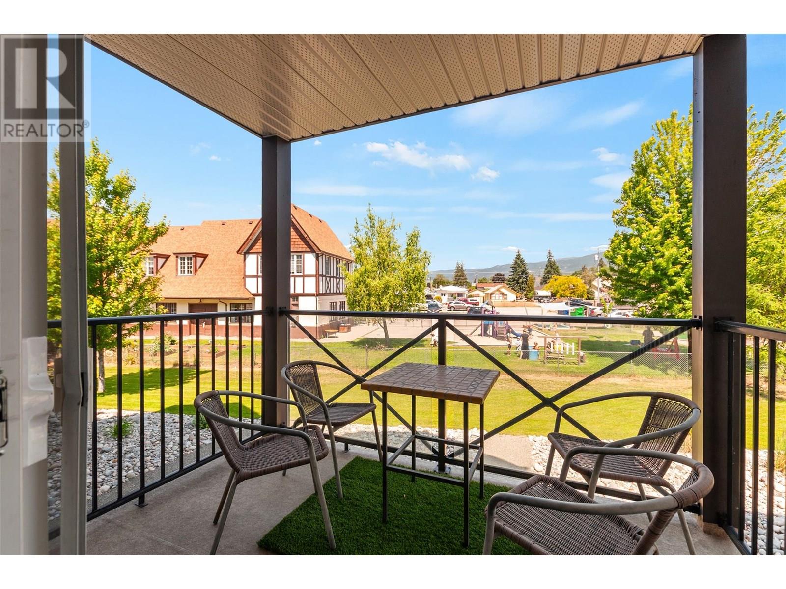 246 Hastings Avenue Unit# 206, Penticton, British Columbia  V2A 2V6 - Photo 2 - 10351611