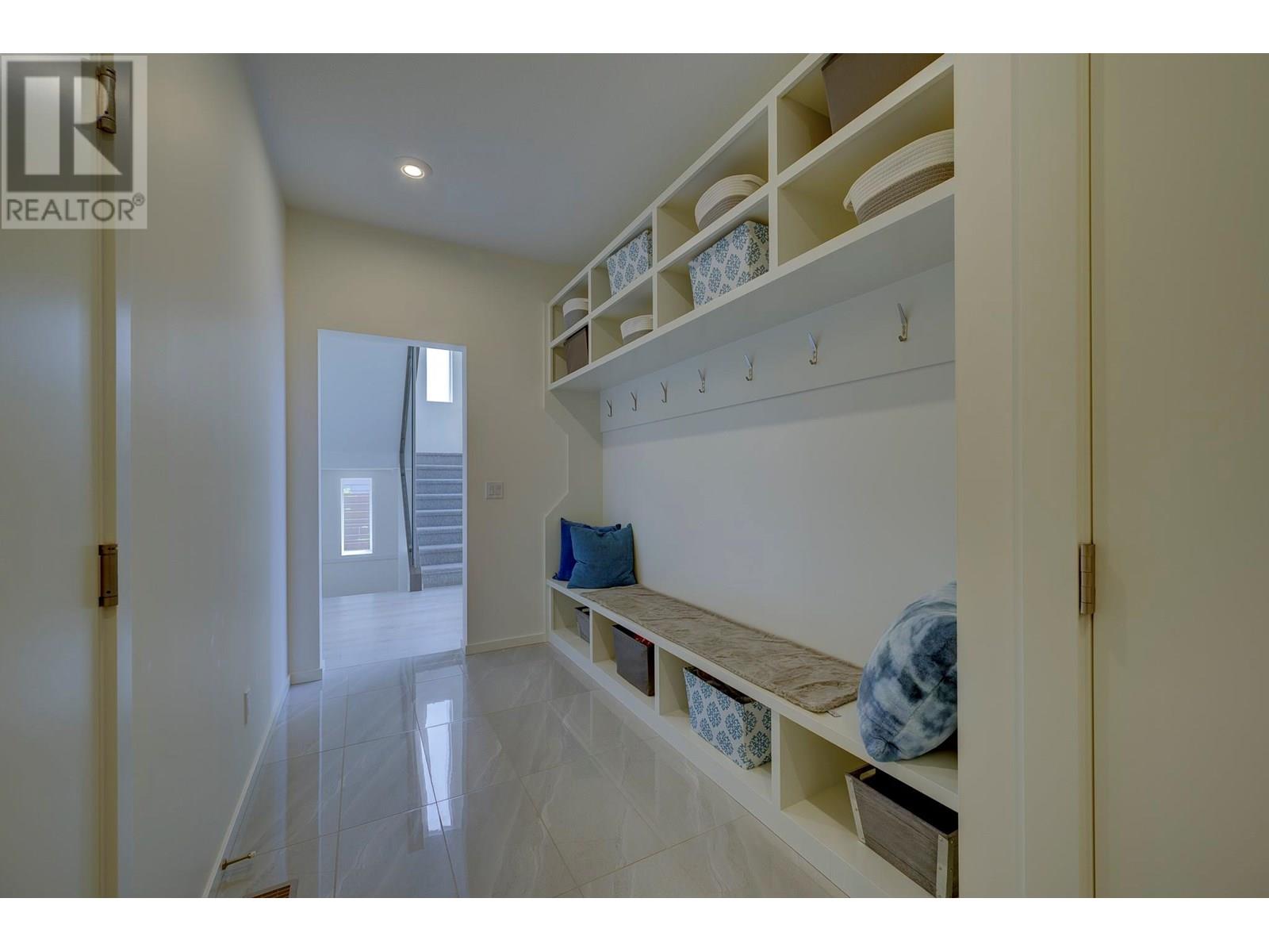 1358 Rockcress Drive, Kamloops, British Columbia  V2E 0B4 - Photo 10 - 10351605