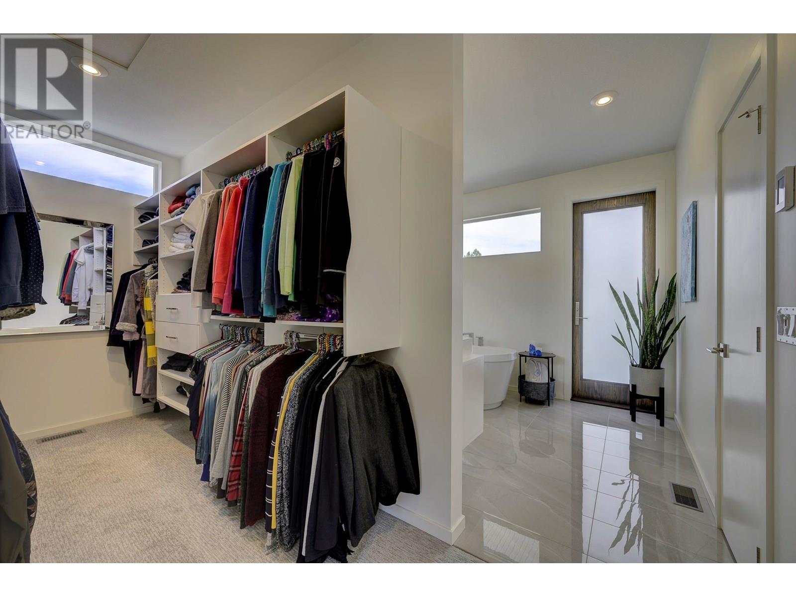 1358 Rockcress Drive, Kamloops, British Columbia  V2E 0B4 - Photo 22 - 10351605