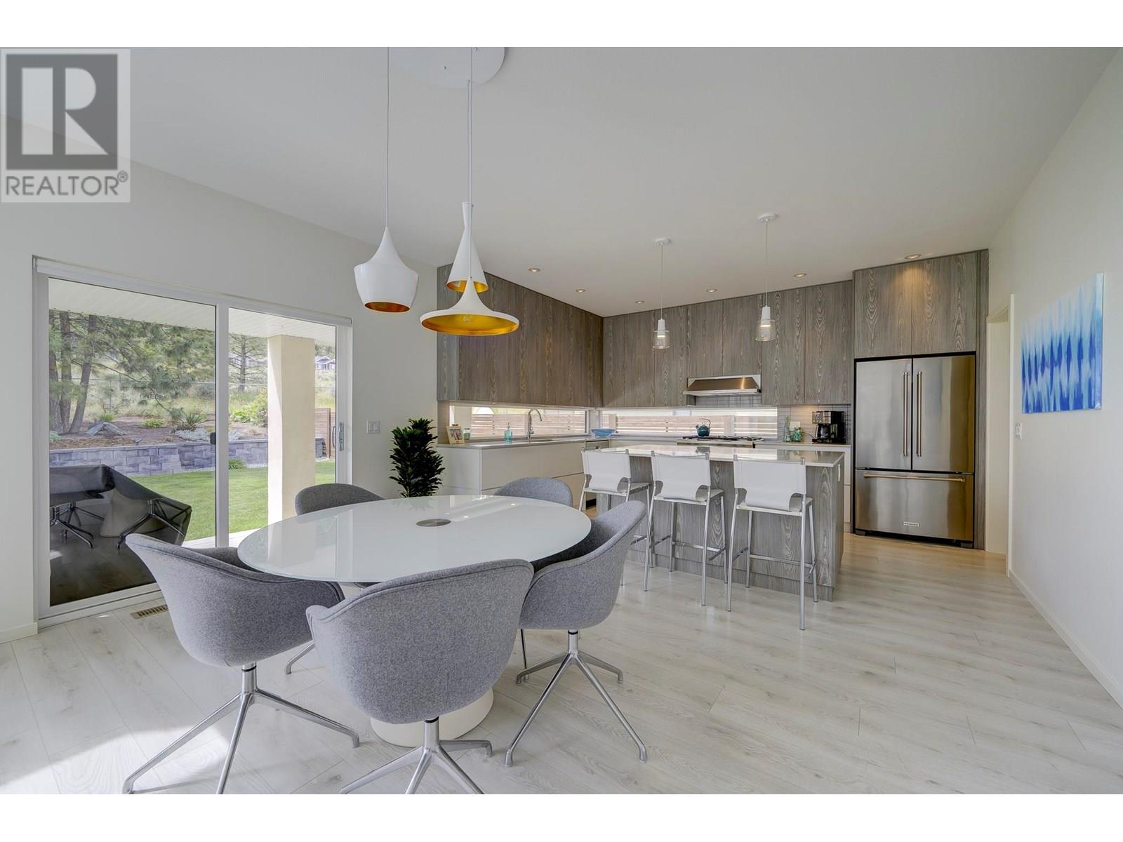 1358 Rockcress Drive, Kamloops, British Columbia  V2E 0B4 - Photo 8 - 10351605
