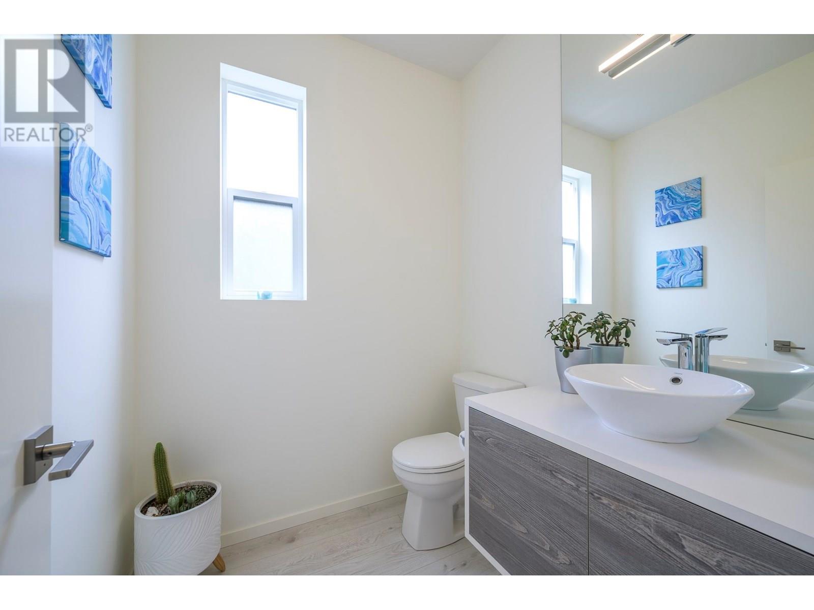 1358 Rockcress Drive, Kamloops, British Columbia  V2E 0B4 - Photo 9 - 10351605