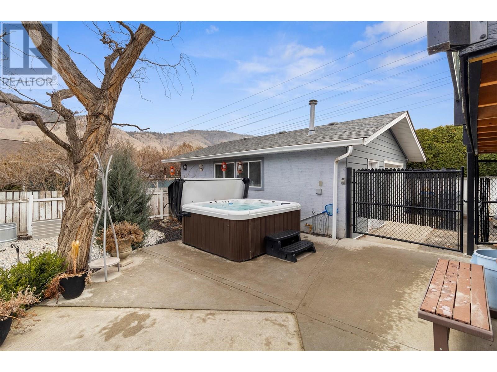 1886 Valleyview Drive, Kamloops, British Columbia  V2C 4B9 - Photo 15 - 10352175