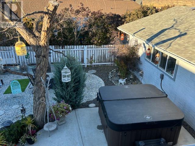 1886 Valleyview Drive, Kamloops, British Columbia  V2C 4B9 - Photo 28 - 10352175