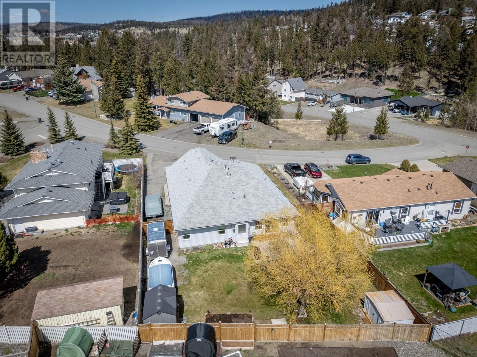 232 Aralia Drive, Logan Lake, British Columbia  V0K 1W0 - Photo 5 - 10352168