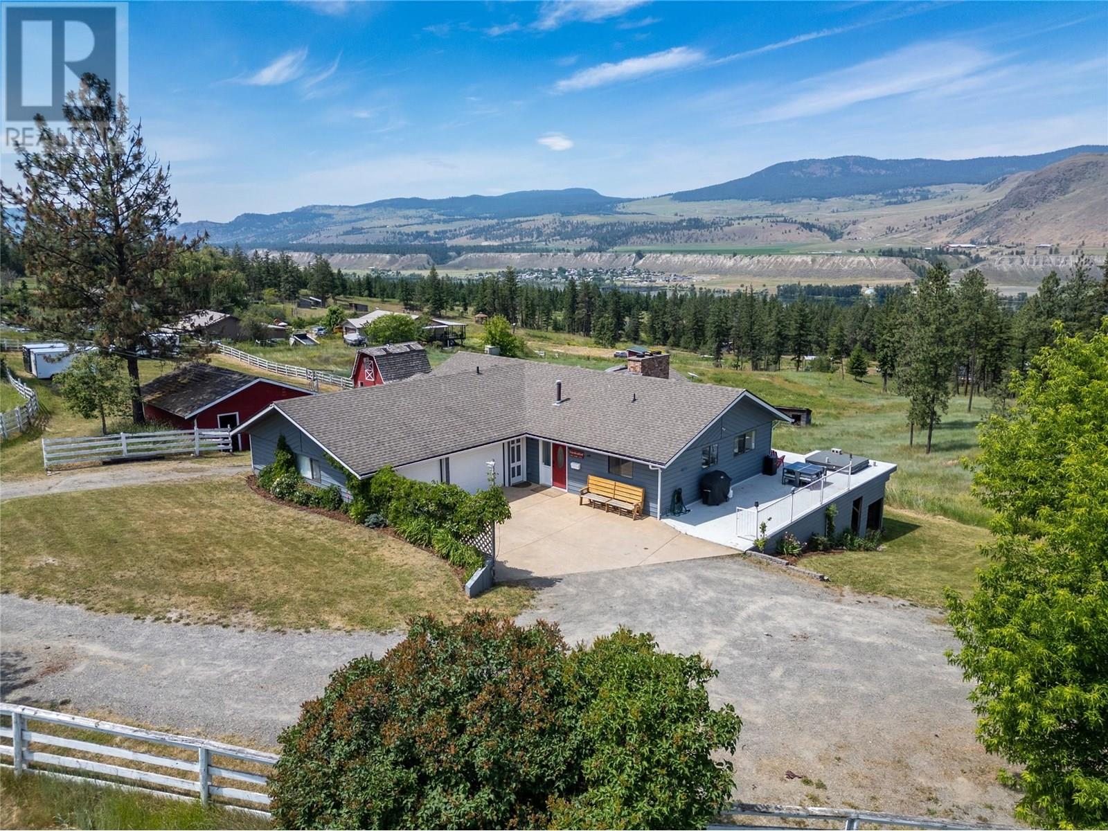 1777 Laveau Road, Pritchard, British Columbia  V0E 2P0 - Photo 2 - 10352160