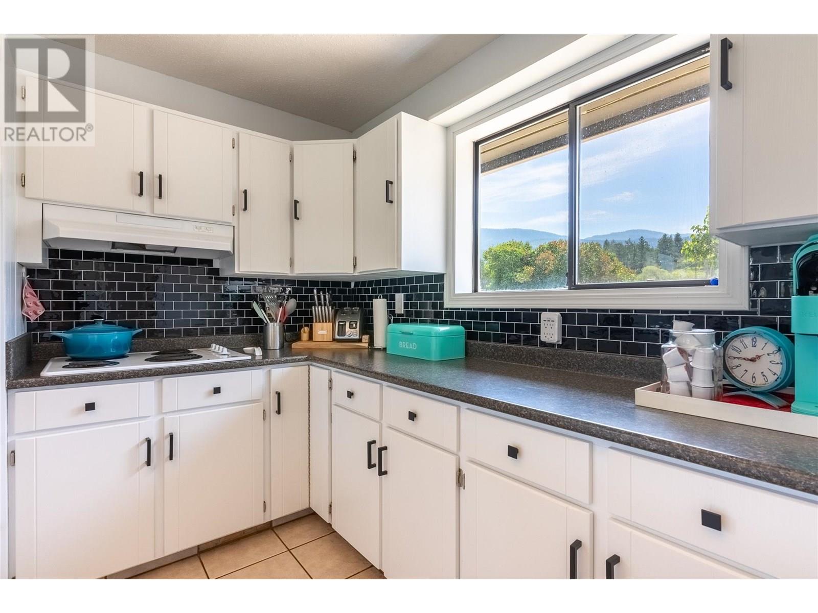 1777 Laveau Road, Pritchard, British Columbia  V0E 2P0 - Photo 25 - 10352160