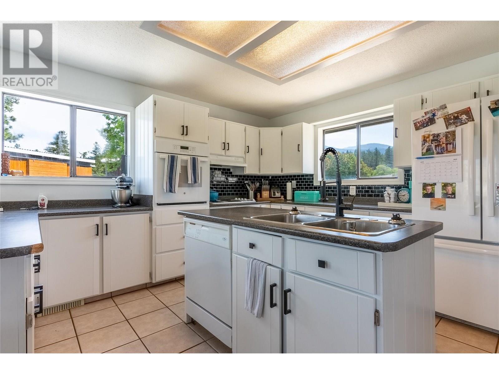 1777 Laveau Road, Pritchard, British Columbia  V0E 2P0 - Photo 26 - 10352160