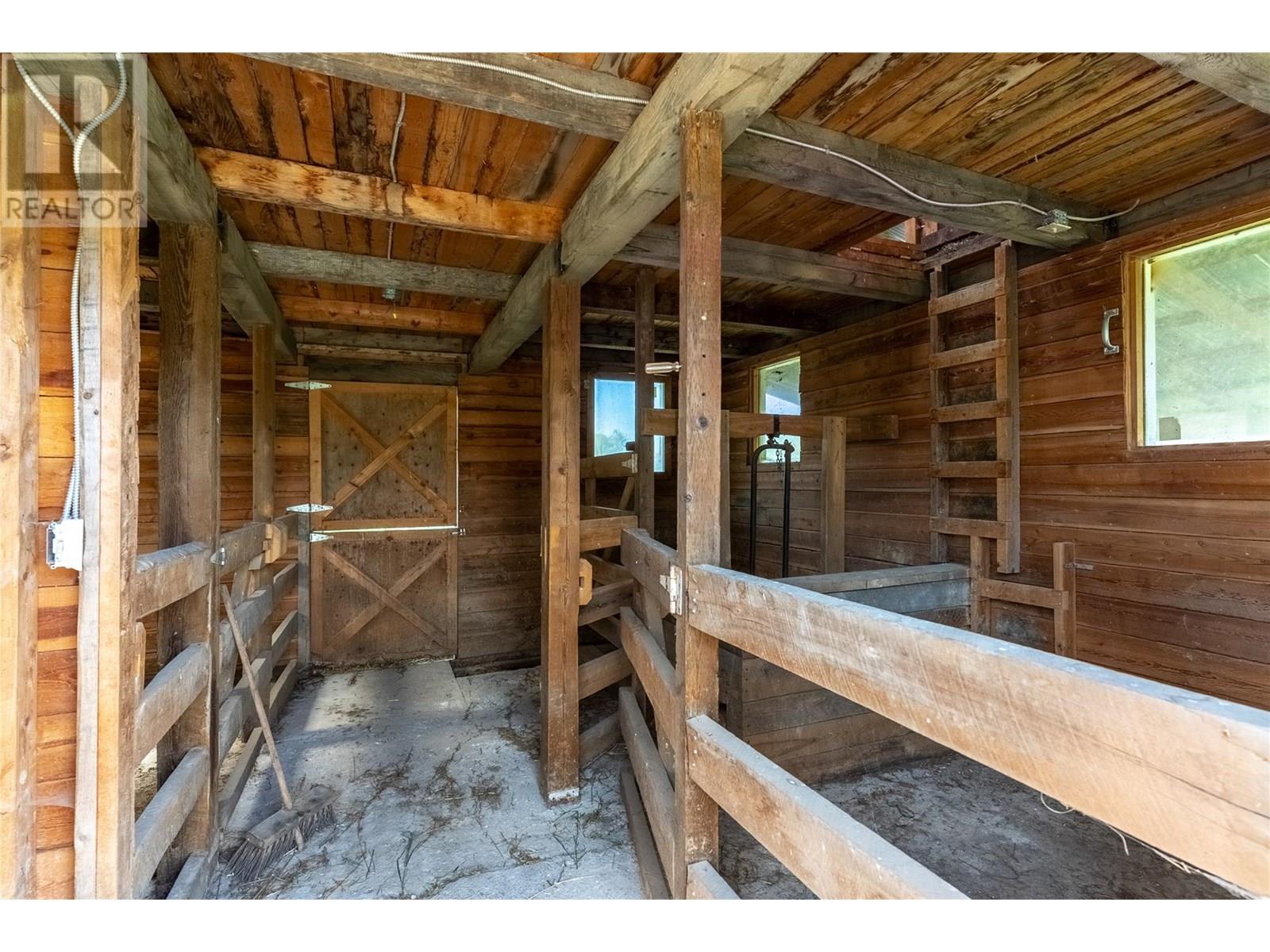 1777 Laveau Road, Pritchard, British Columbia  V0E 2P0 - Photo 54 - 10352160