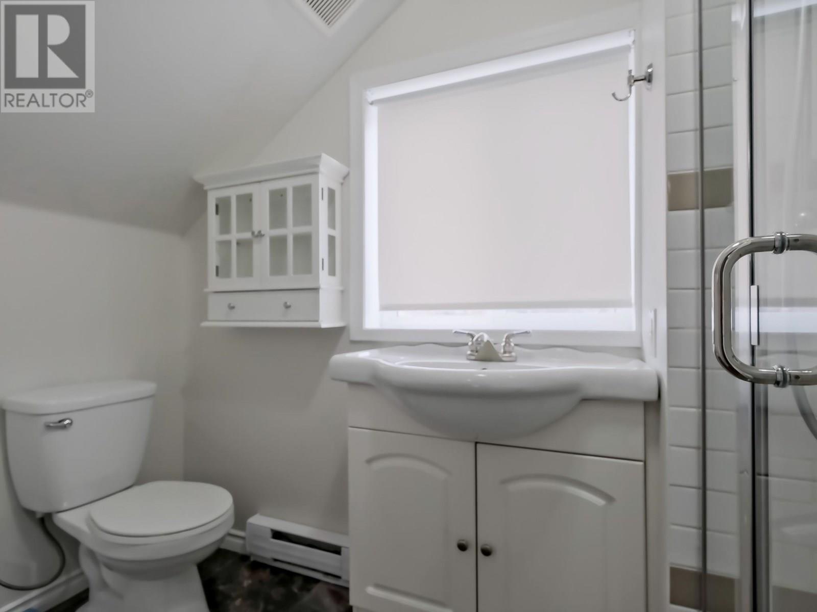 561 Braid Street, Penticton, British Columbia  V2A 4Y4 - Photo 29 - 10352192