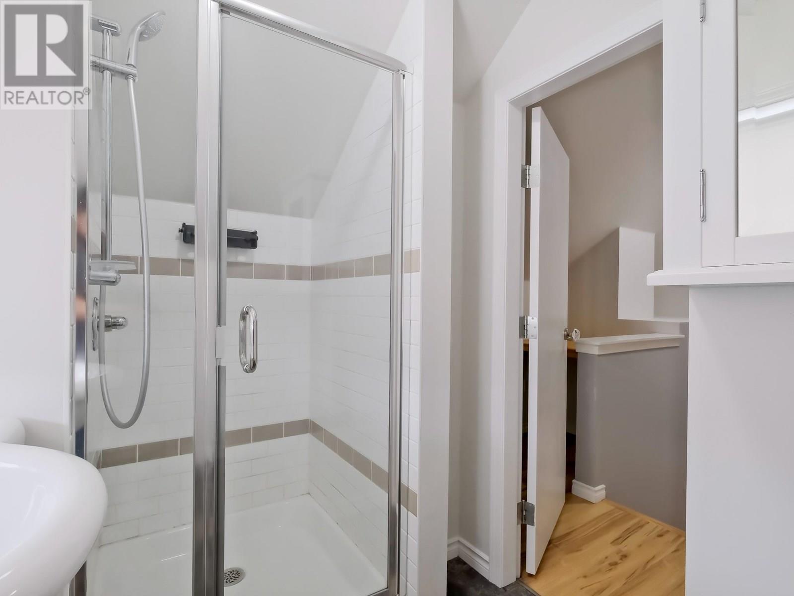 561 Braid Street, Penticton, British Columbia  V2A 4Y4 - Photo 30 - 10352192