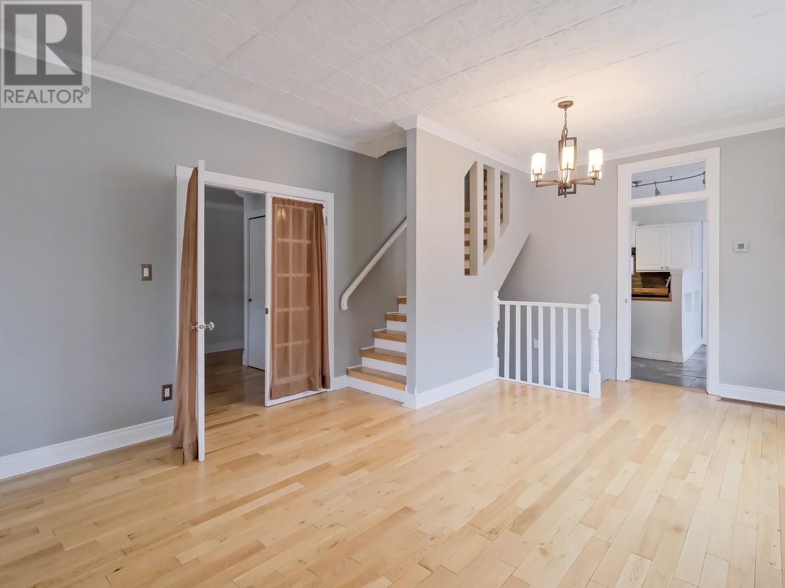 561 Braid Street, Penticton, British Columbia  V2A 4Y4 - Photo 6 - 10352192