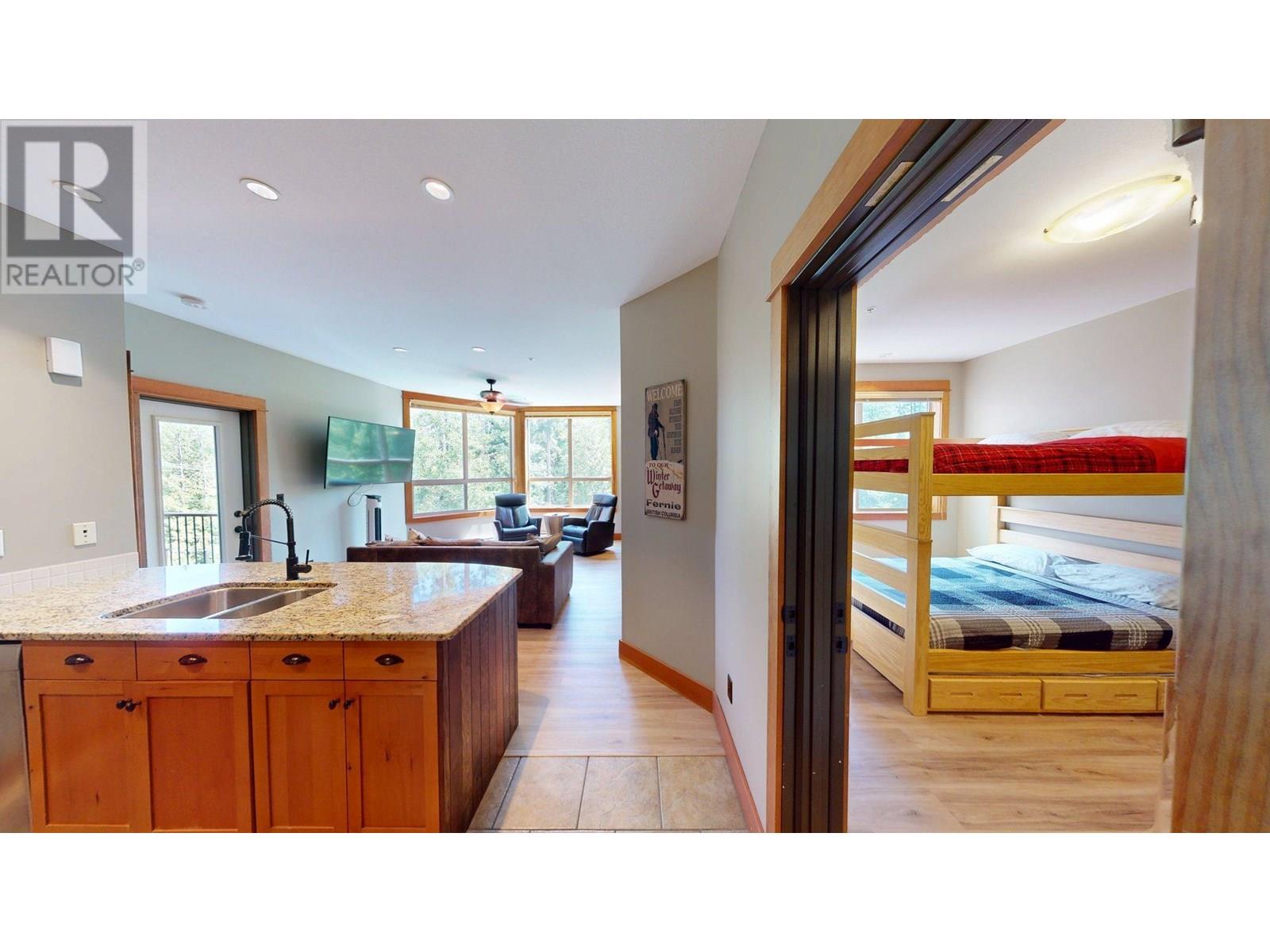 4559 Timberline Crescent Unit# 638, Fernie, British Columbia  V0B 1M6 - Photo 3 - 10352019