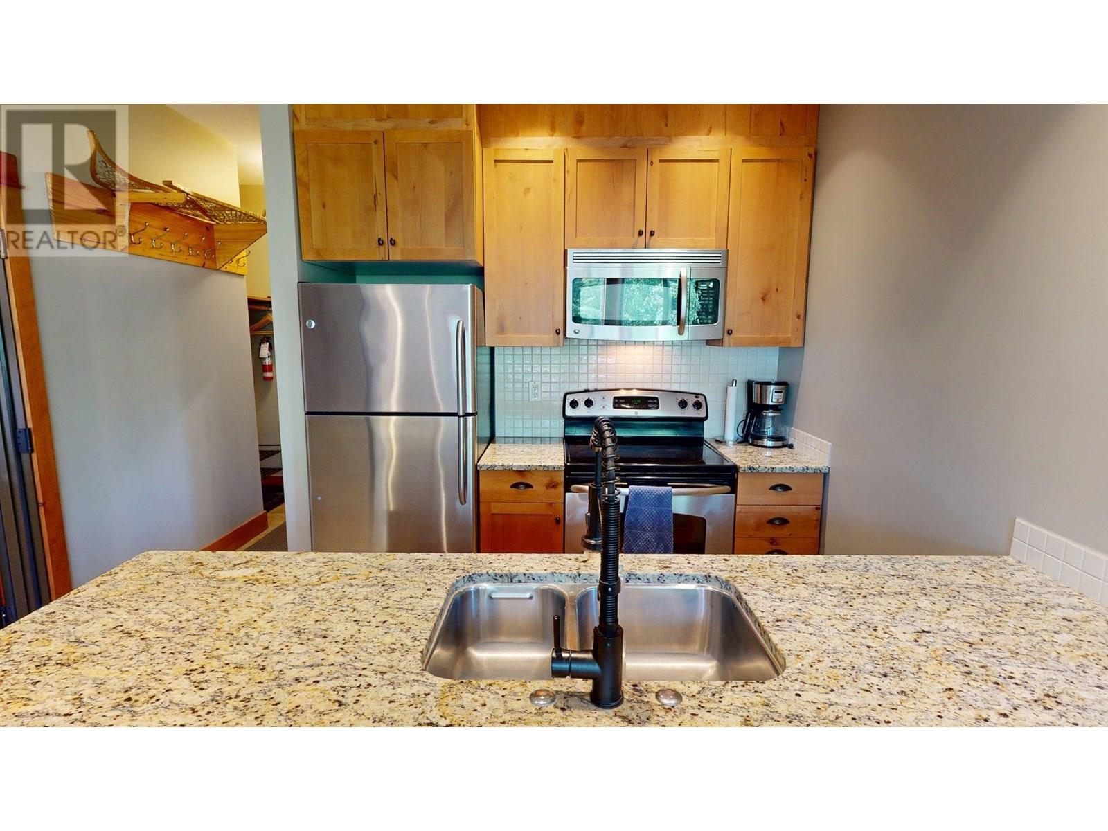 4559 Timberline Crescent Unit# 638, Fernie, British Columbia  V0B 1M6 - Photo 5 - 10352019