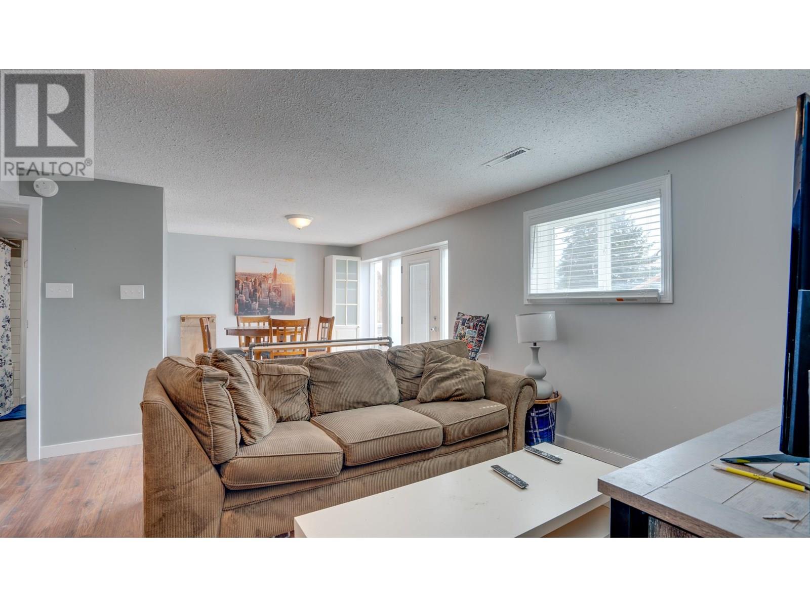 8700 Lakeview Drive, Coldstream, British Columbia  V1B 1W3 - Photo 24 - 10351977