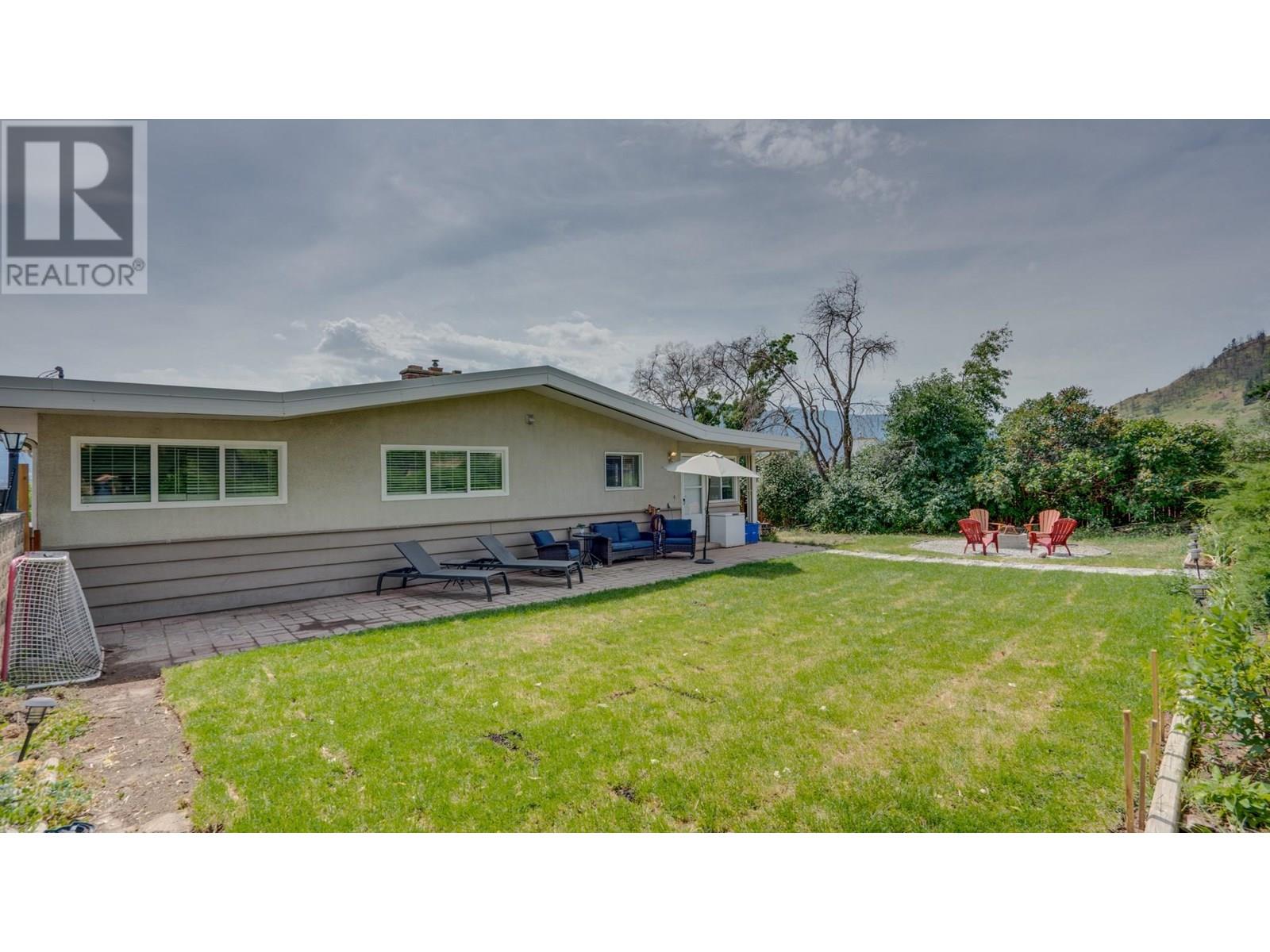 8700 Lakeview Drive, Coldstream, British Columbia  V1B 1W3 - Photo 33 - 10351977