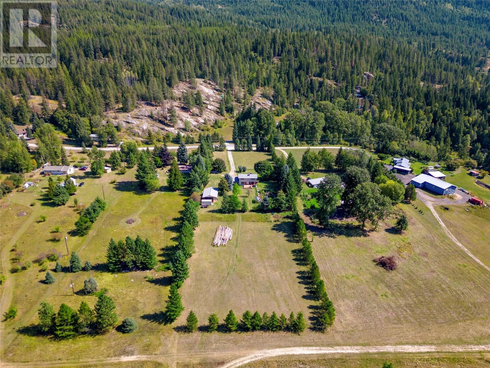 1802 Pass Creek Road, Castlegar, British Columbia  V1N 4S6 - Photo 18 - 10352151