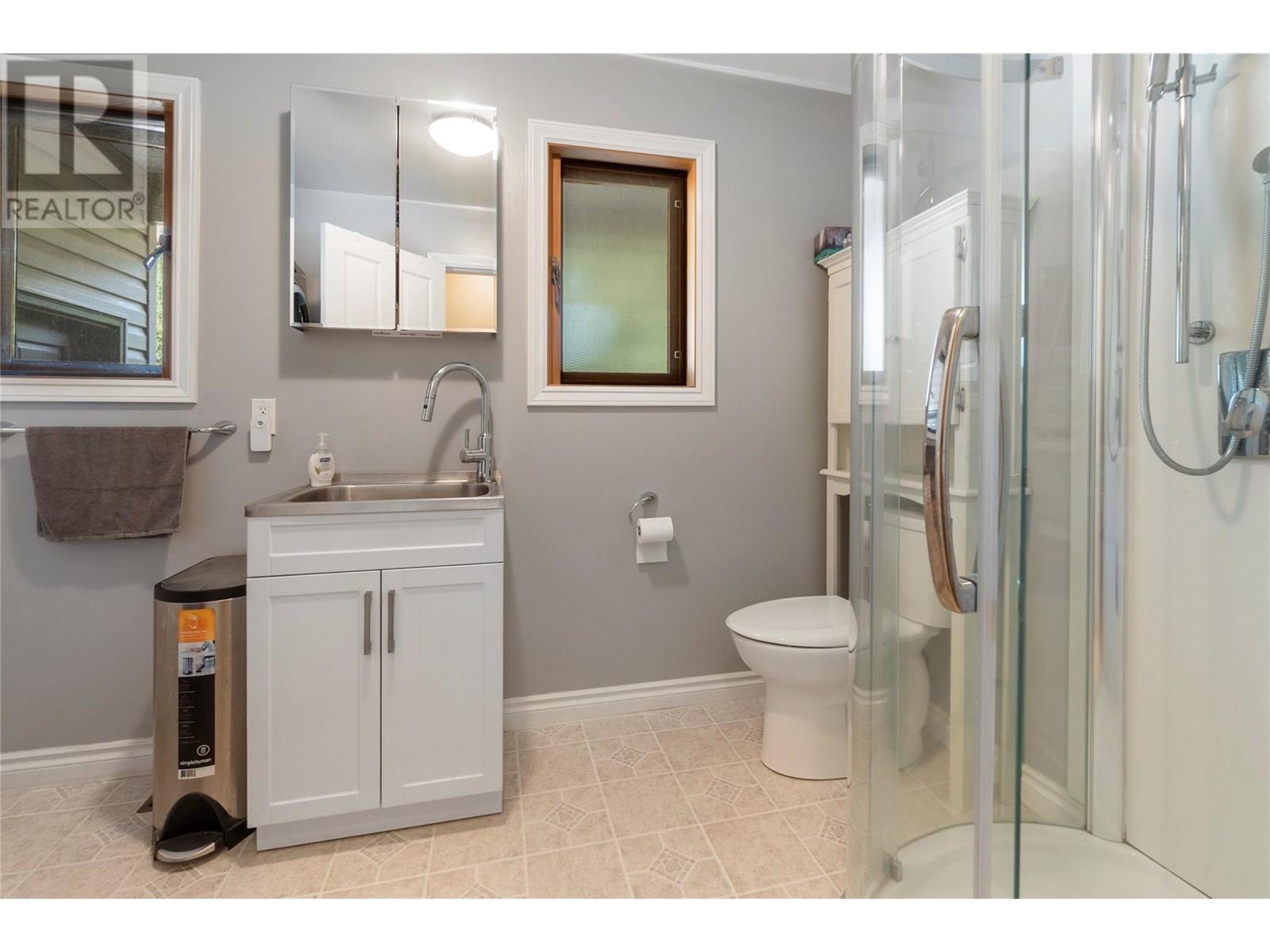 1802 Pass Creek Road, Castlegar, British Columbia  V1N 4S6 - Photo 43 - 10352151