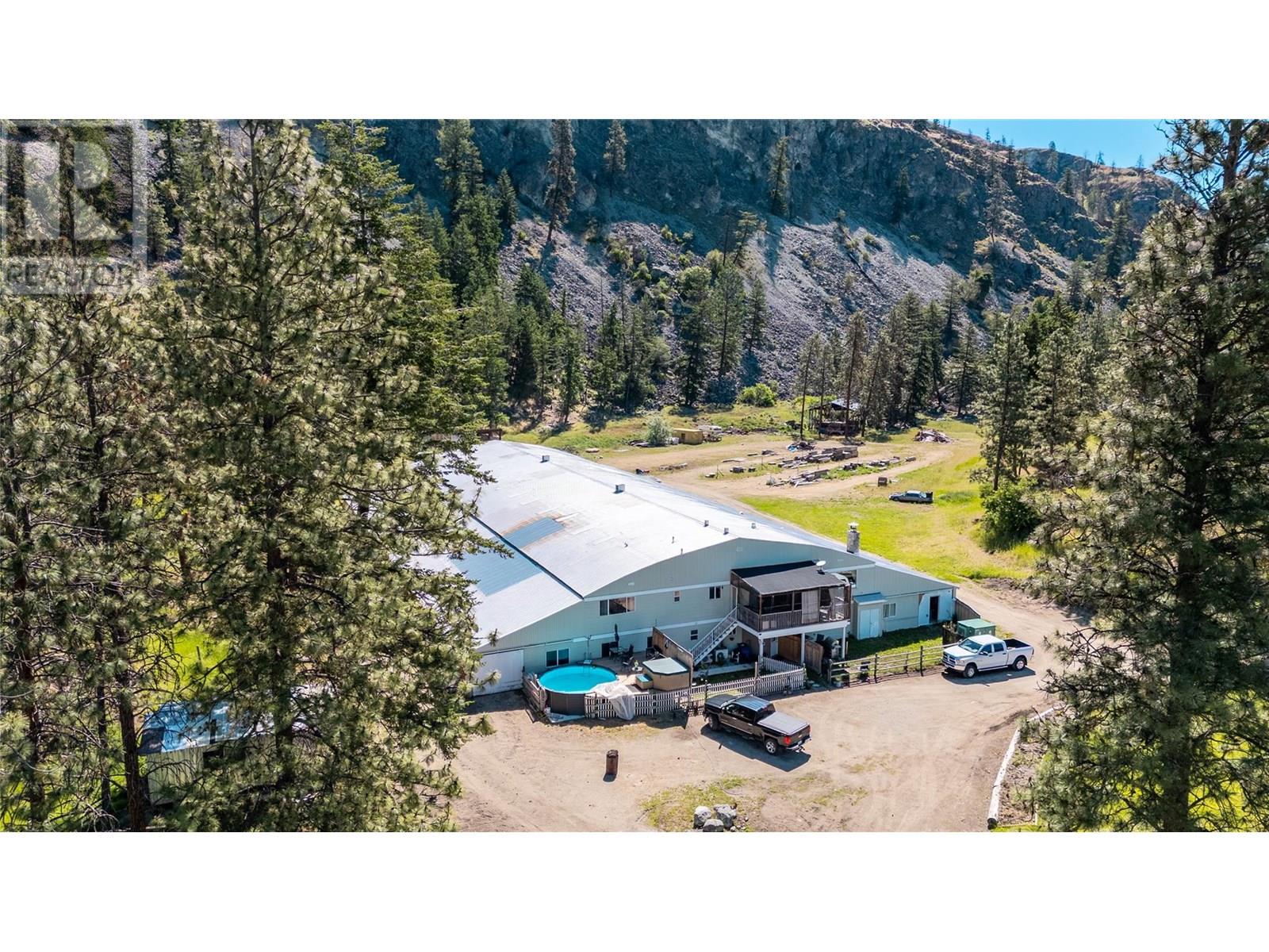 3803 Mclean Creek Road, Okanagan Falls, British Columbia  V0H 1R1 - Photo 1 - 10352124