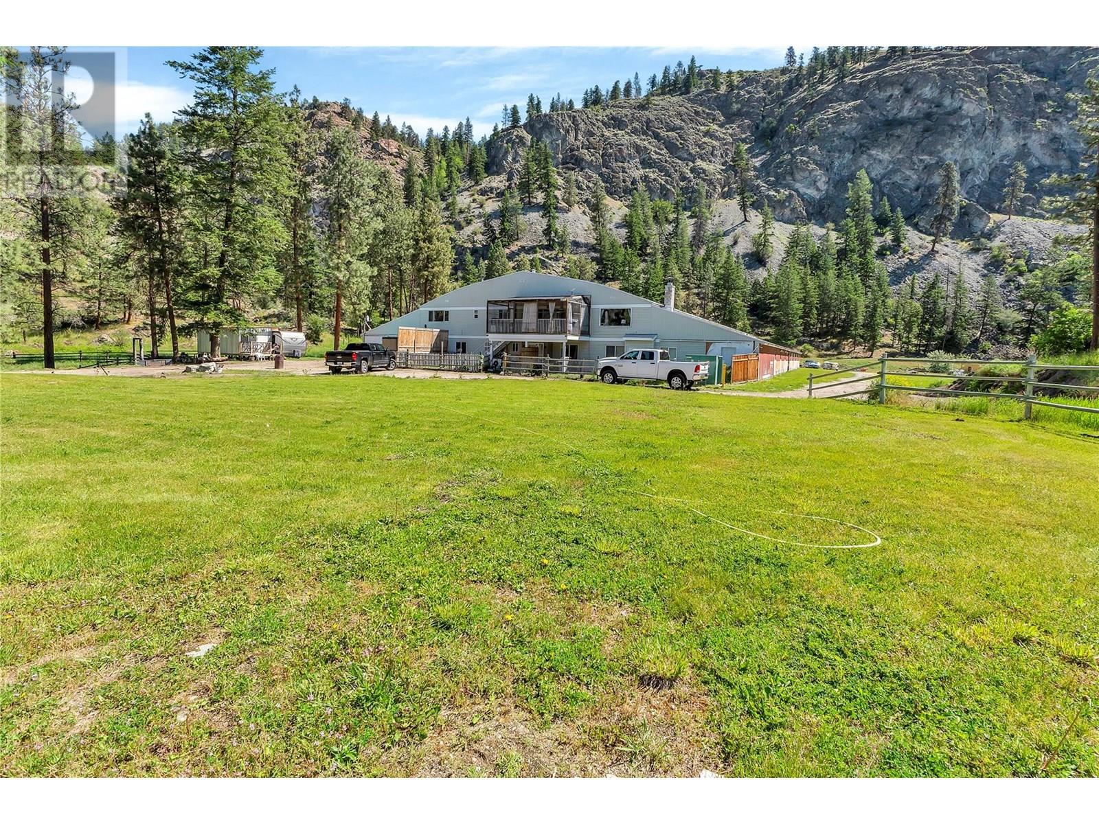 3803 Mclean Creek Road, Okanagan Falls, British Columbia  V0H 1R1 - Photo 14 - 10352124