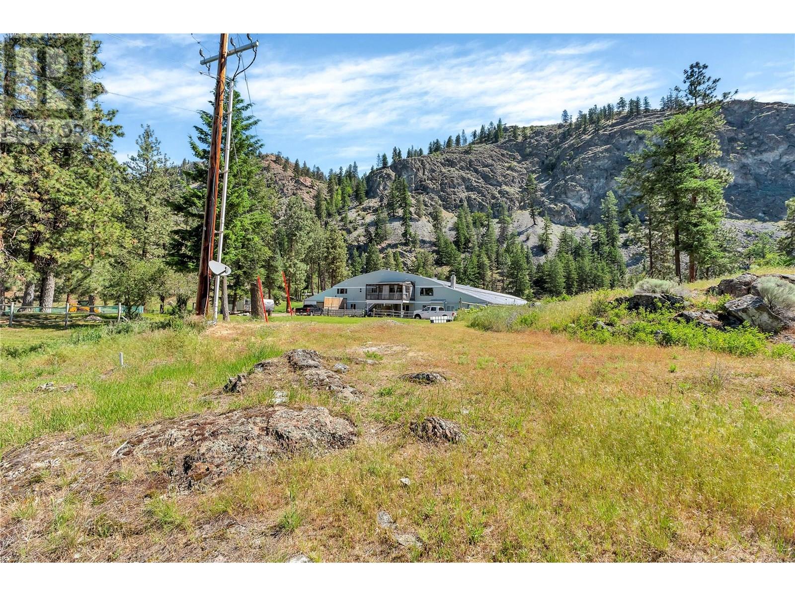 3803 Mclean Creek Road, Okanagan Falls, British Columbia  V0H 1R1 - Photo 15 - 10352124